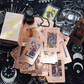 Cartes de Tarot « Witchy Cauldron » en Rose Gold avec Livre Guide