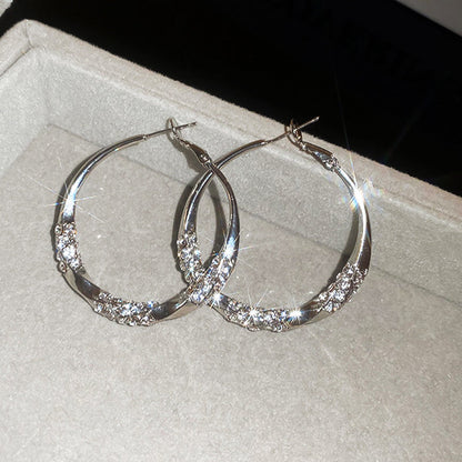 🌙💎Boucles d'oreilles circulaires avec zircon(🔥60% de réduction)