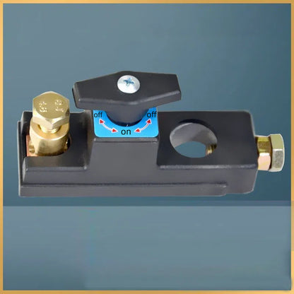 🔋🚗 DÉCONNECTEUR DE BATTERIE 12V/24V pour Véhicules – Double Tension, 250A, Sécurité Renforcée & Installation Simplifiée !